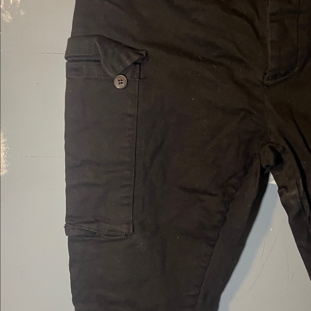 Woman Black Large Red Cargo Pants - Picture 4 of 7
